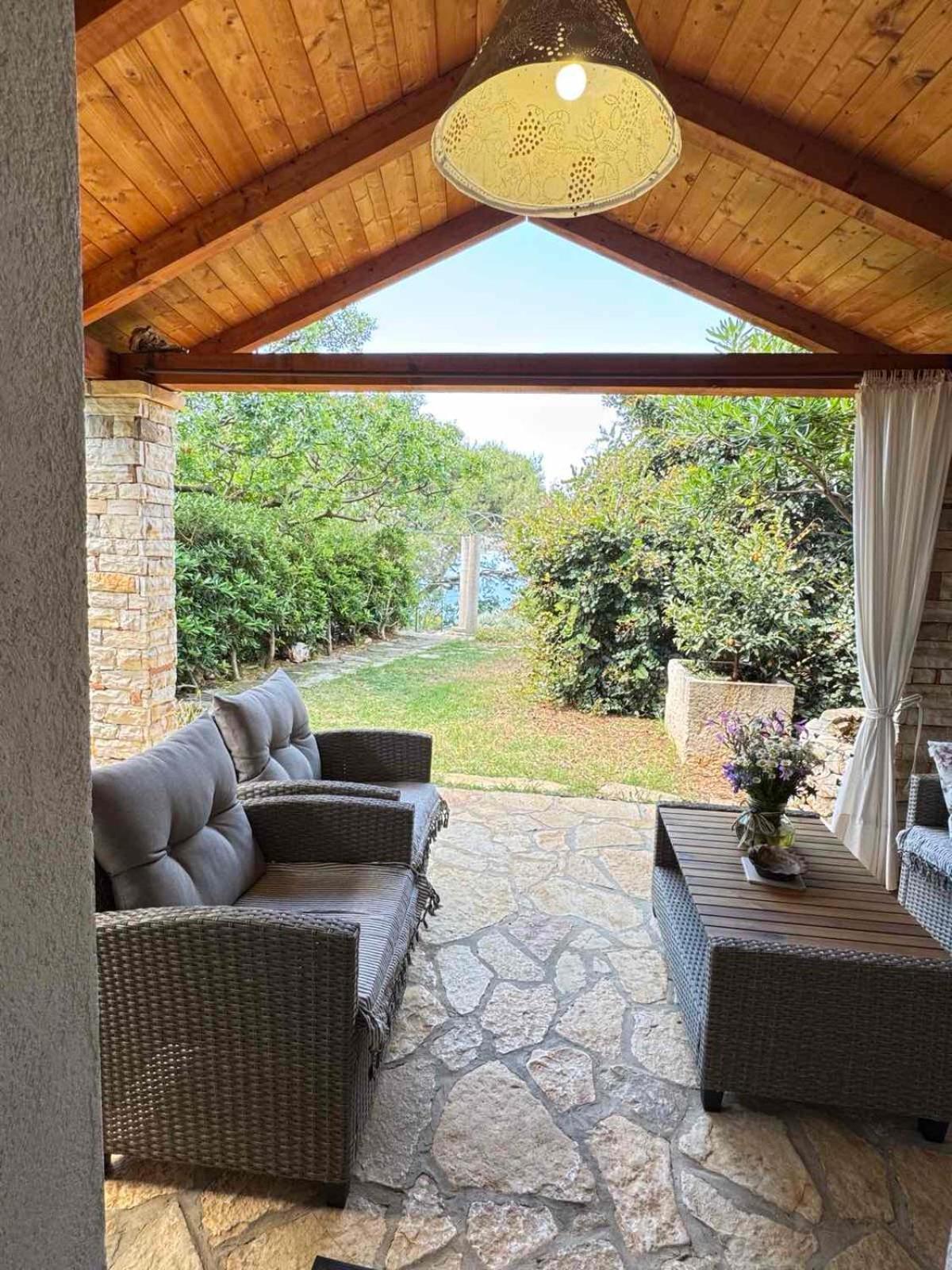 House Dobrila Igrane Exterior foto